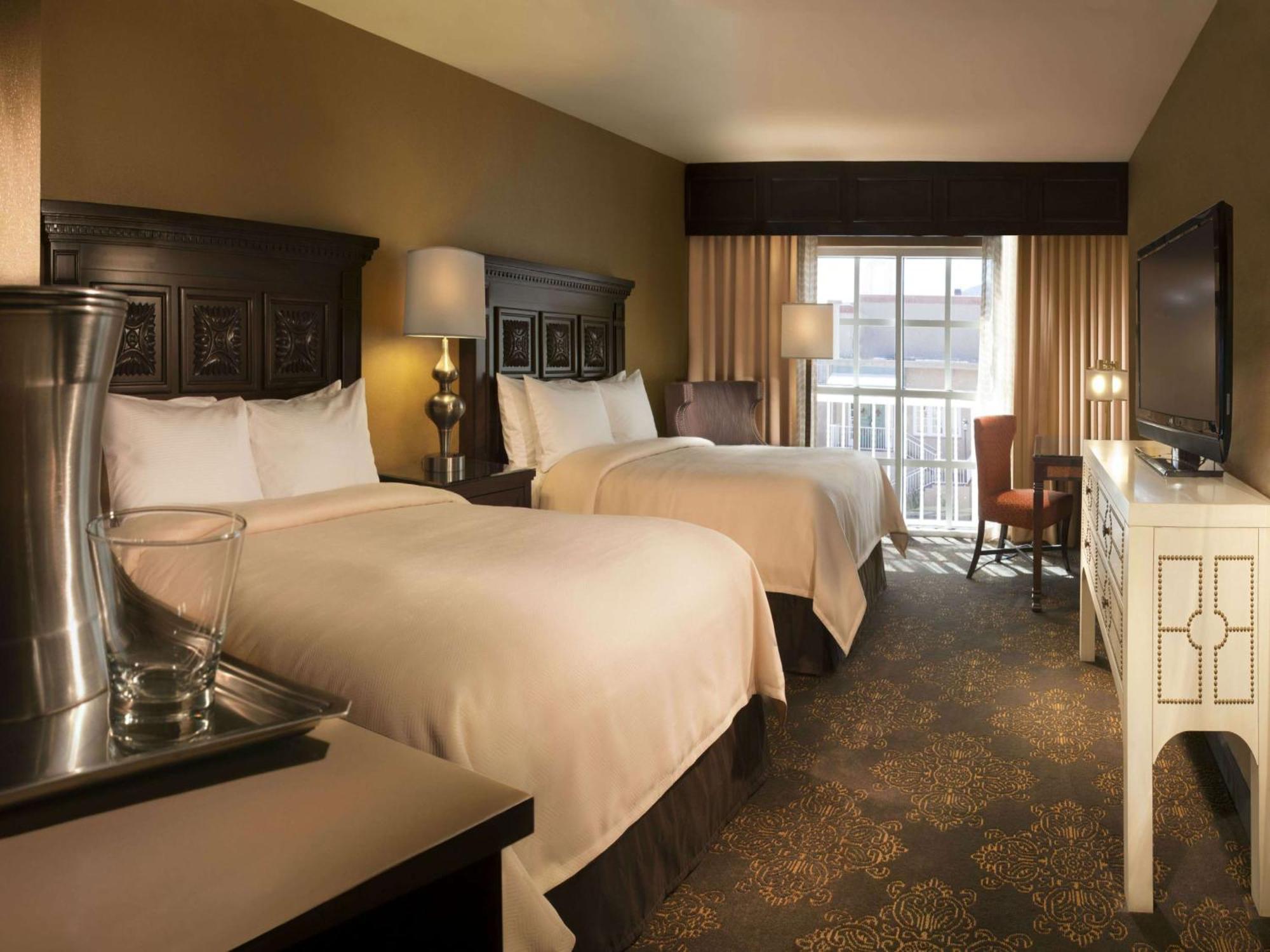 Hilton Santa Fe Historic Plaza Hotel Екстериор снимка